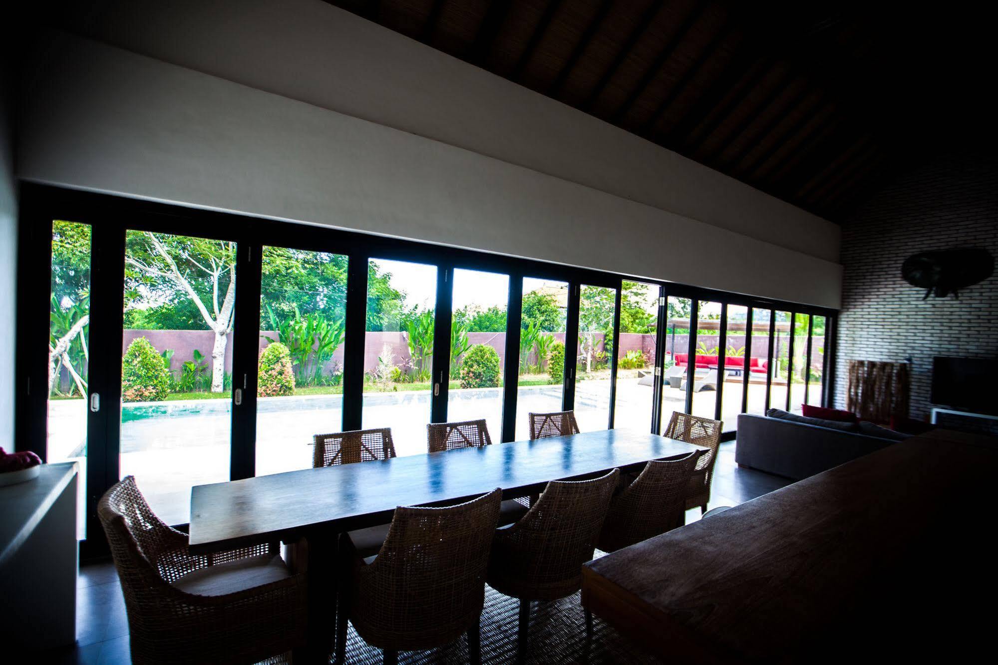 Boutique Villa Doretanh Jimbaran Унгасан Экстерьер фото